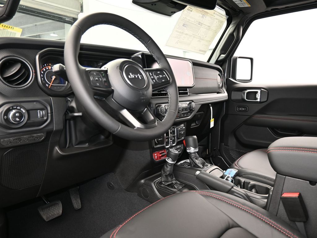 New 2026 Granite Crystal Metallic Clearcoat Jeep Rubicon image 12