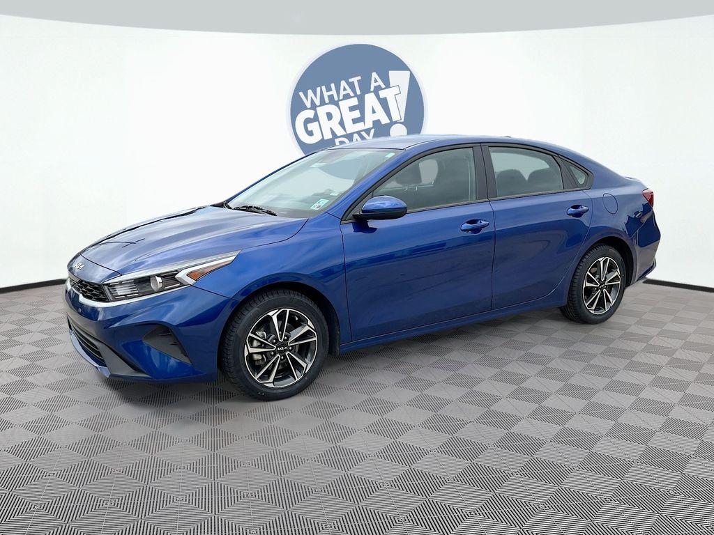 2024 Kia Forte LXS FWD