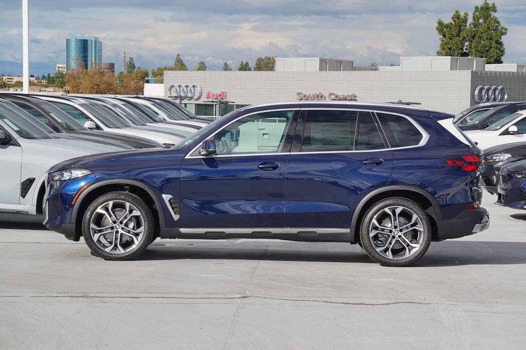 Thumbnail: 2026 BMW X5 - 5