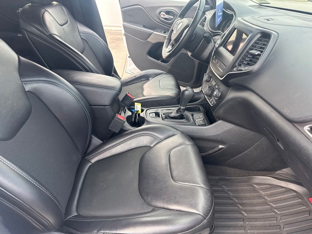 2019 Jeep Cherokee Latitude Plus FWD