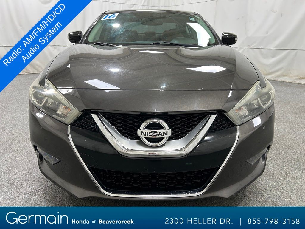 2016 Nissan Maxima SR photo 2
