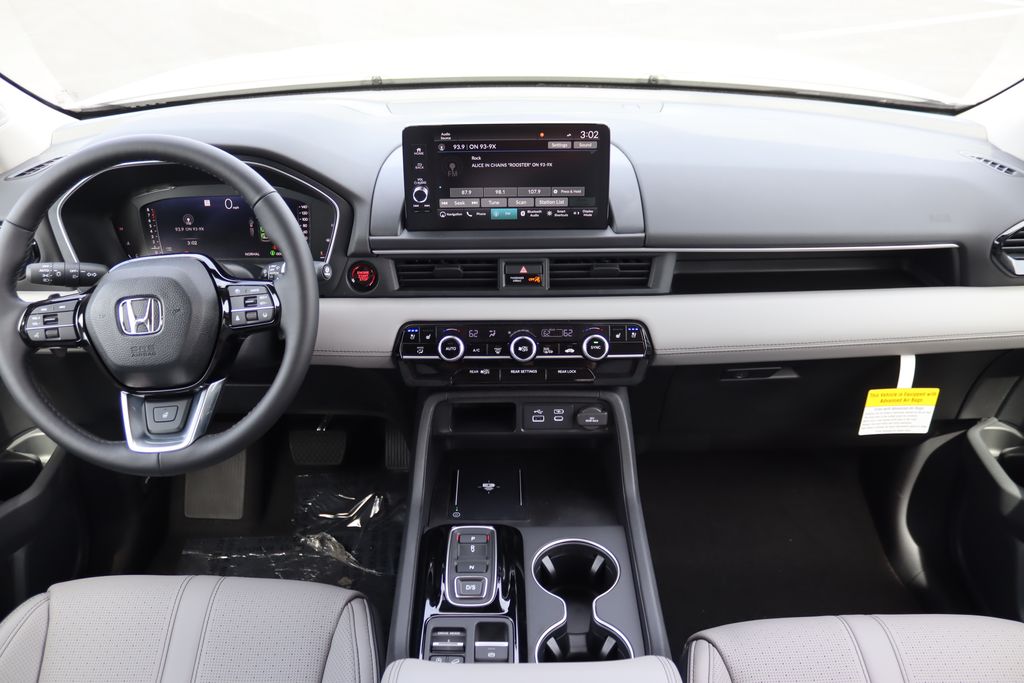 2025 Honda Pilot Elite 19