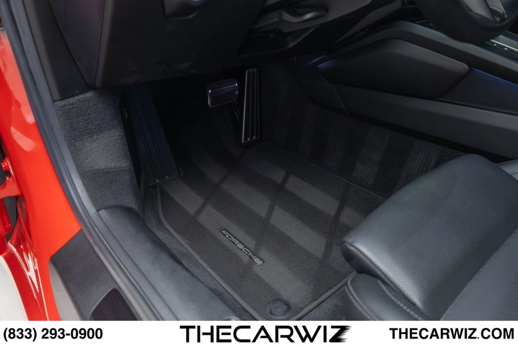 2023 Porsche 911