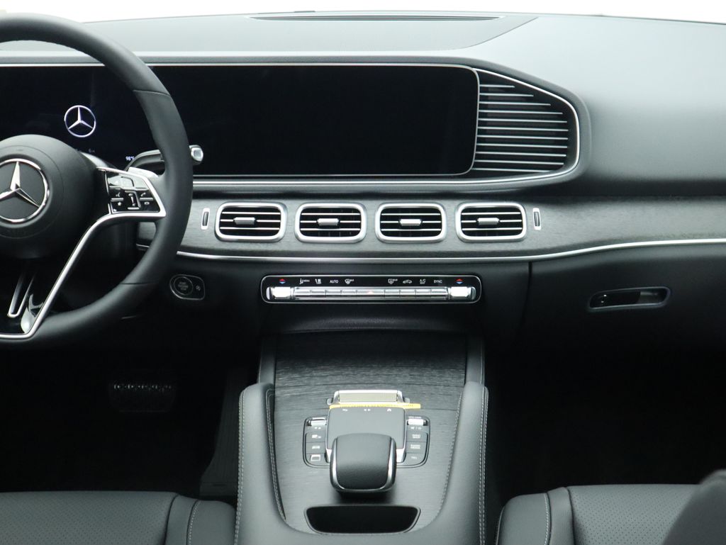 Thumbnail: 2026 Mercedes-Benz GLE - 15