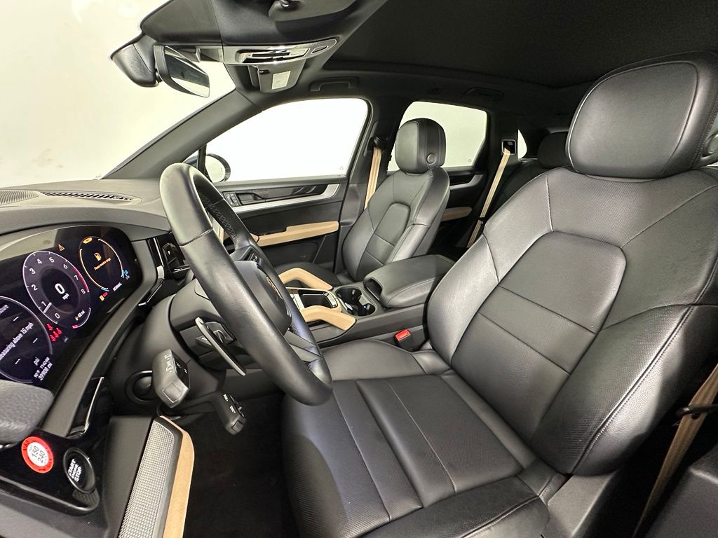 Thumbnail: 2024 Porsche Cayenne - 5