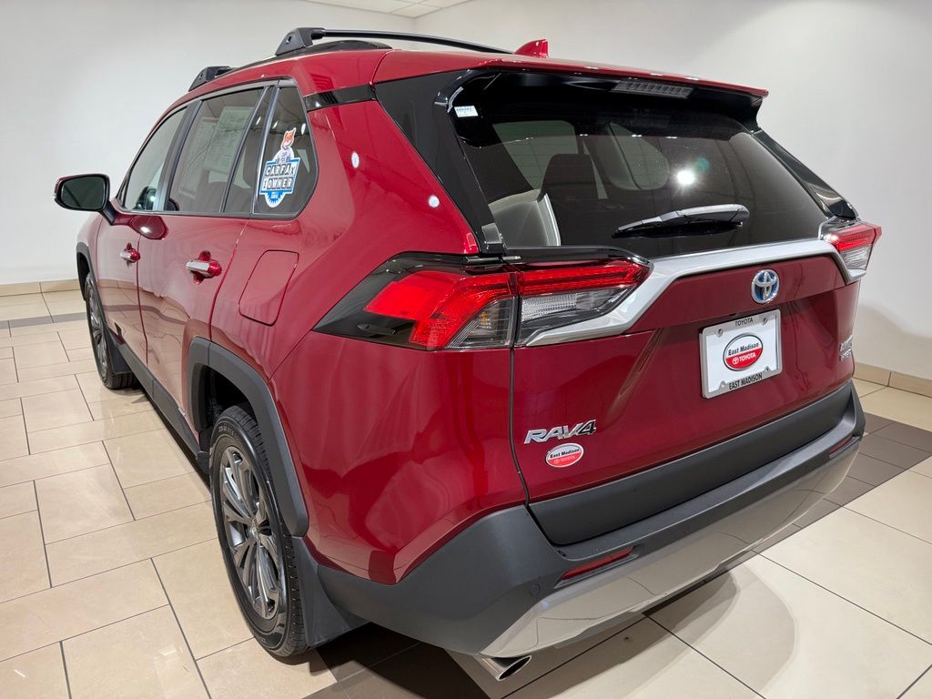 Thumbnail: 2023 Toyota RAV4 - 3