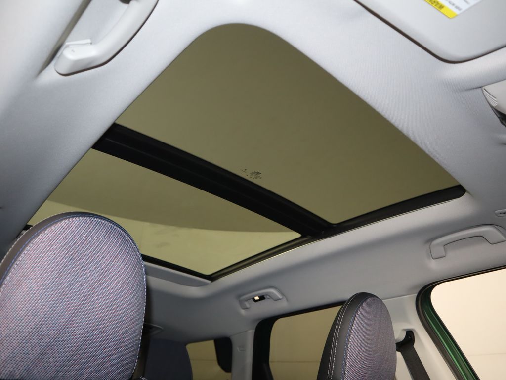 Thumbnail: 2025 MINI Cooper Countryman - 19