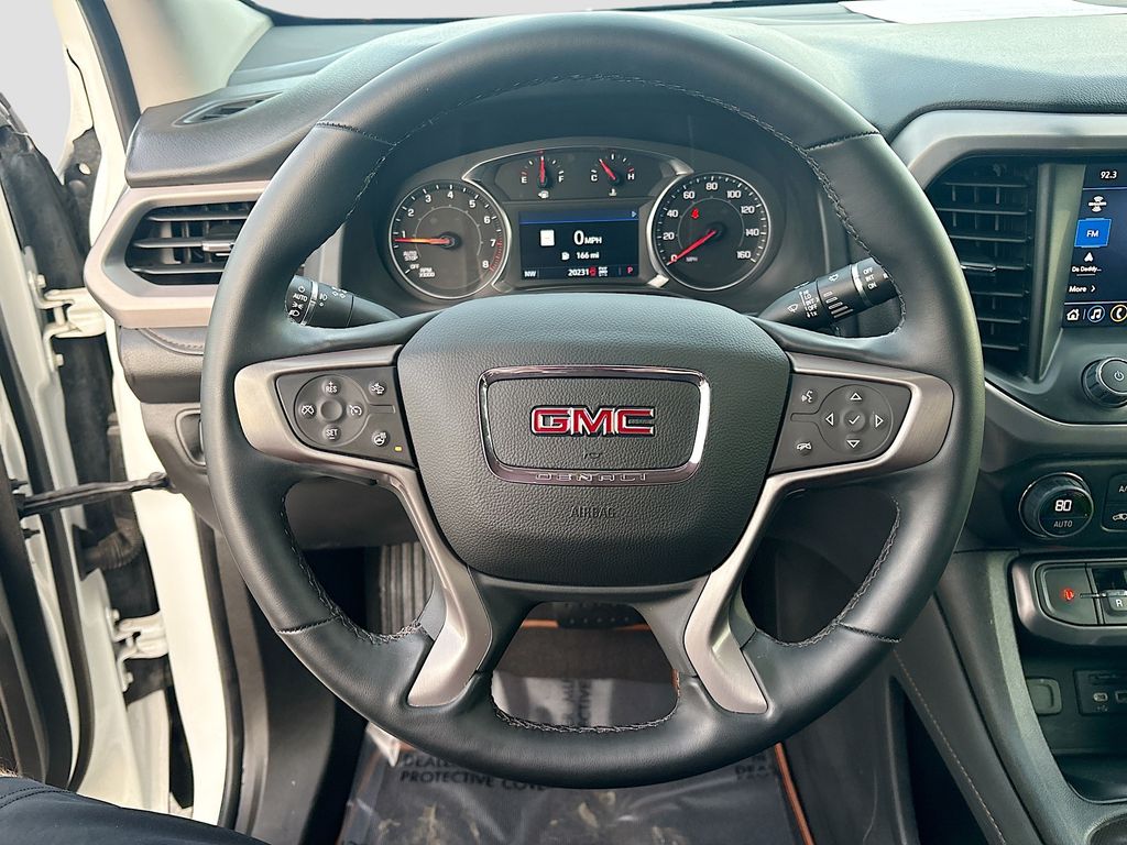 Used 2023 White GMC AT4 image 11