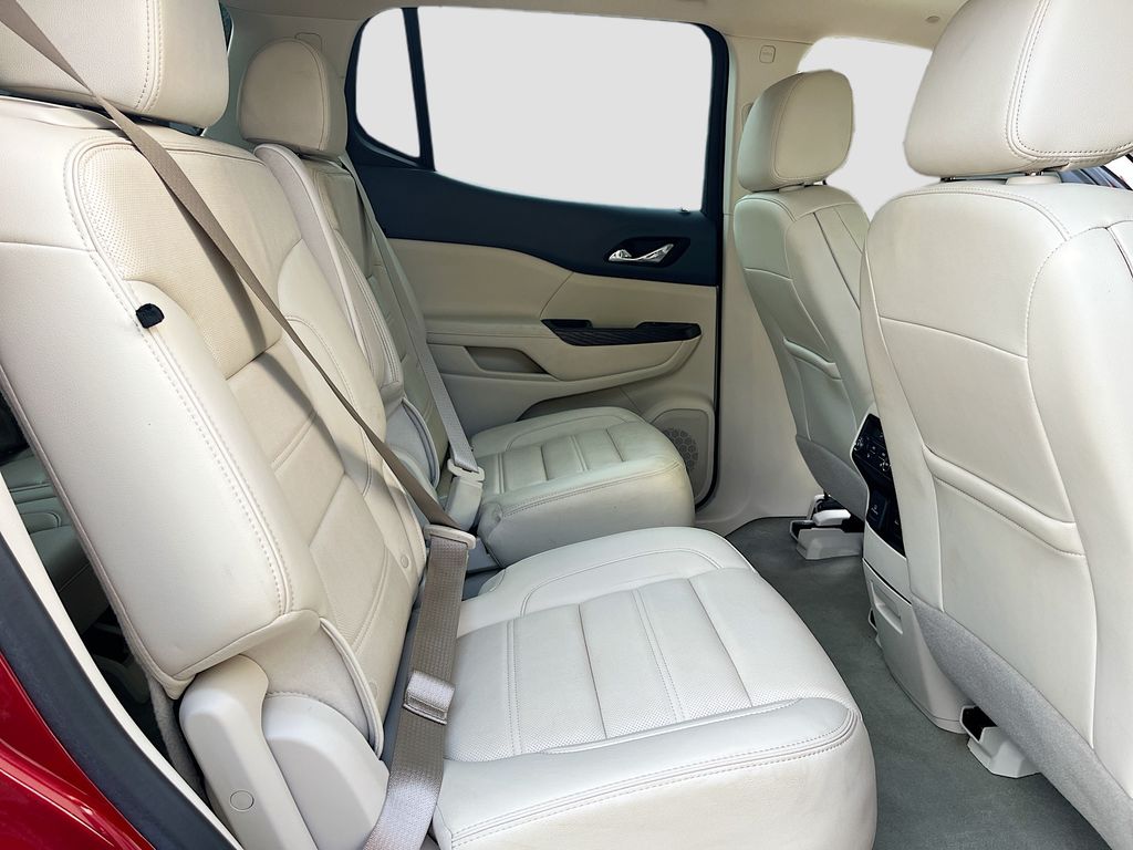 Used 2022 Red GMC Denali image 31