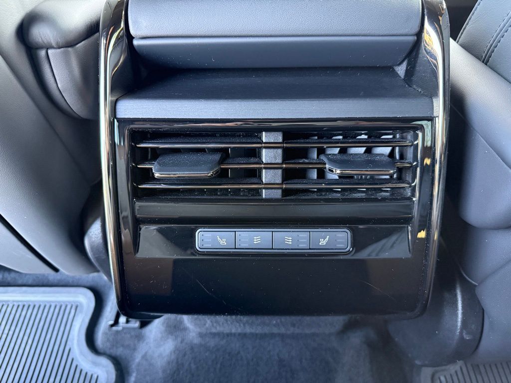 2023 Land Rover Range Rover Sport SE Dynamic 9