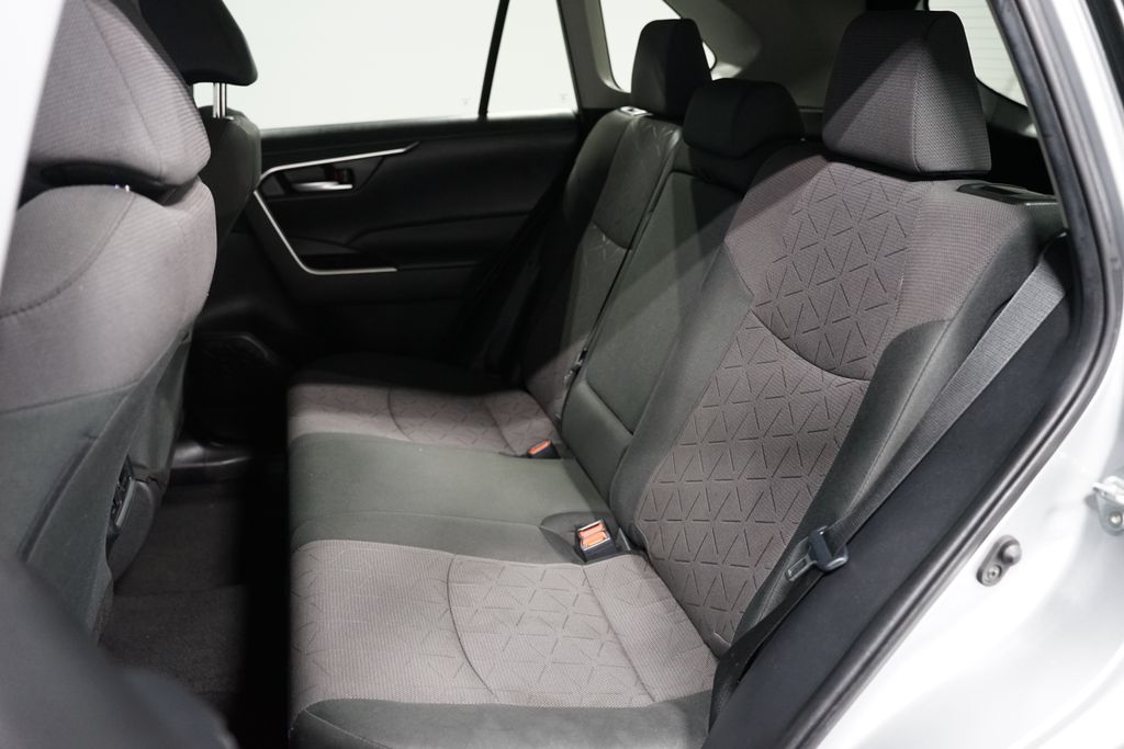 Thumbnail: 2024 Toyota RAV4 - 29