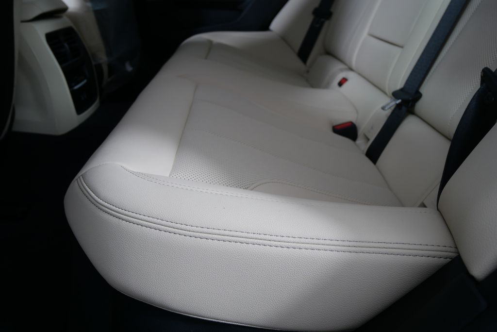 2025 BMW i4 eDrive40 14