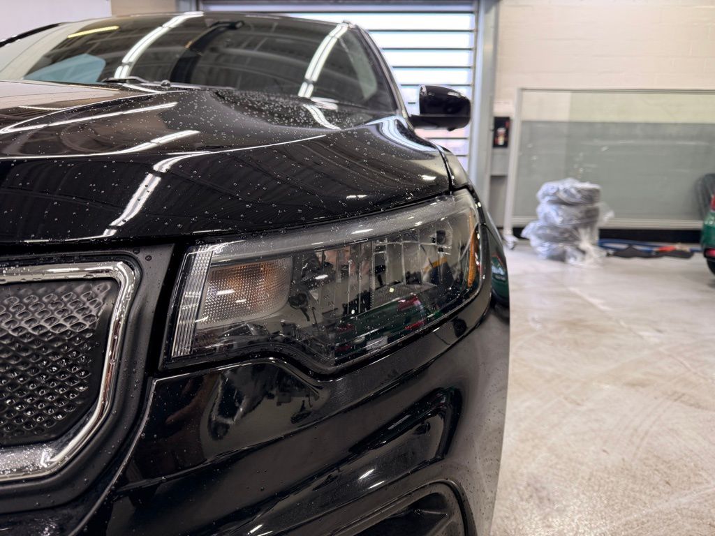 Thumbnail: 2022 Jeep Compass - 9