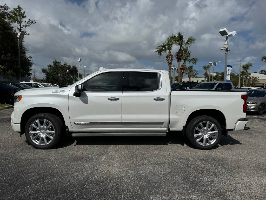 2025 Chevrolet Silverado 1500 High Country 5