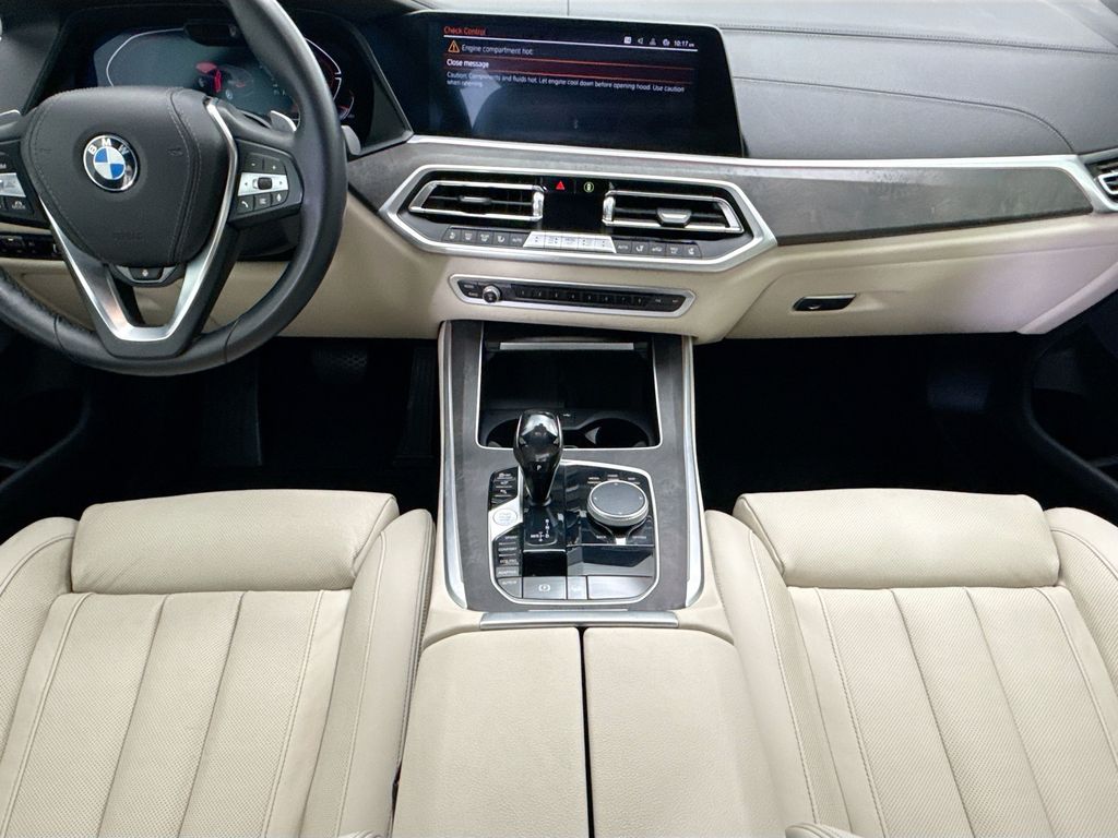 Thumbnail: 2021 BMW X5 - 13