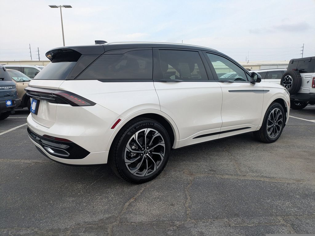 2026 Lincoln Nautilus Reserve