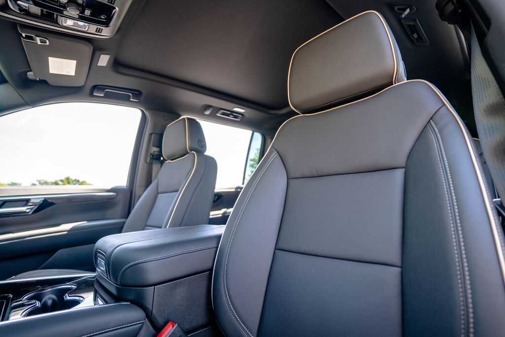 New 2026 Chevrolet Suburban SUV