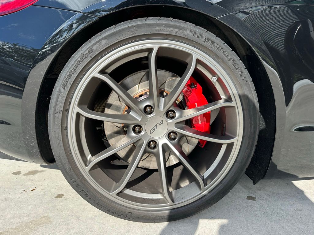 Thumbnail: 2016 Porsche Cayman - 30