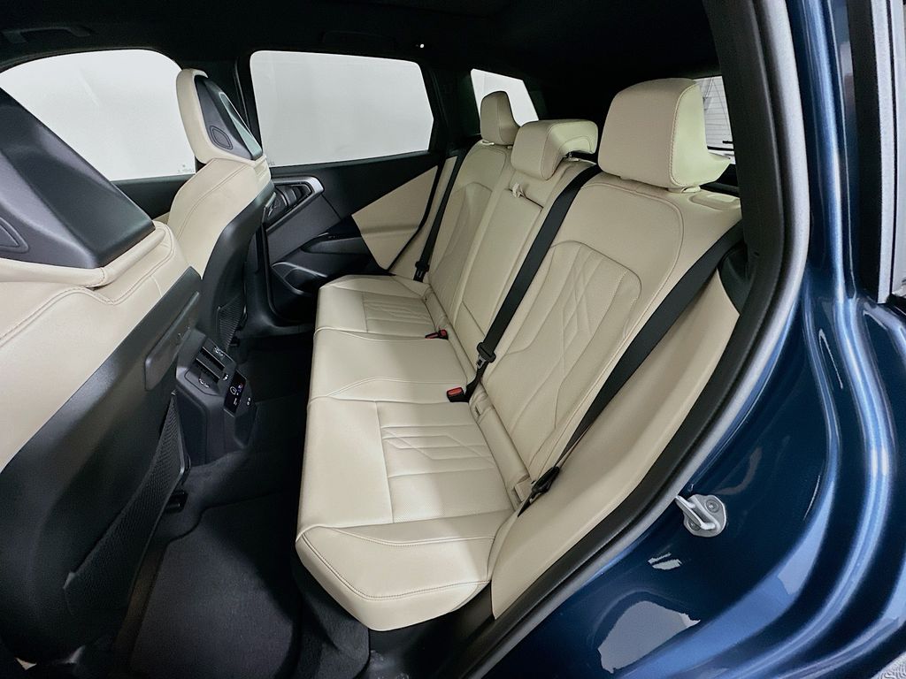 Thumbnail: 2025 BMW X3 - 17
