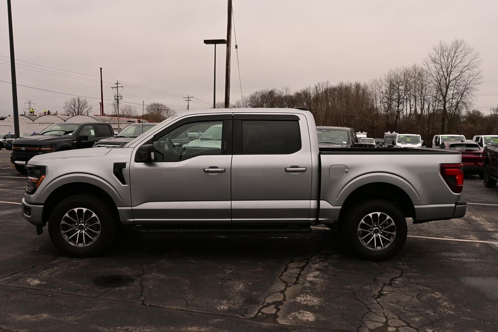 View vehicle photo 4