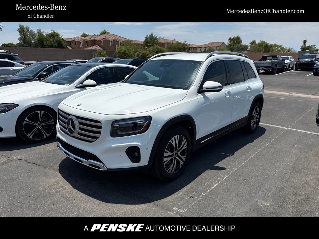 Polar White 2025 Mercedes-Benz GLB SUV / Crossover Front-Wheel Drive 8-Speed Dual Clutch