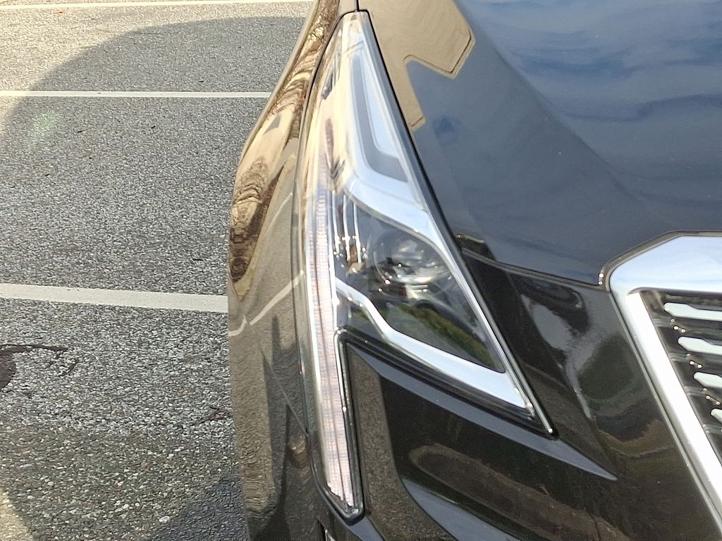 Thumbnail: 2025 Cadillac XT5 - 9