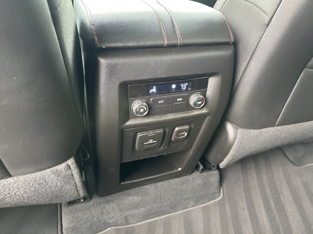 Used Car 2023 Chevrolet Traverse  Rs For Sale Under $35,000 In Austin, Texas