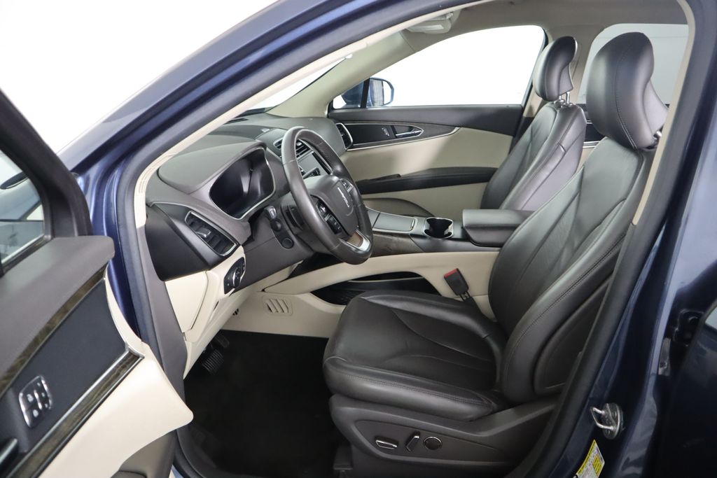 2019 Lincoln Nautilus Select 20