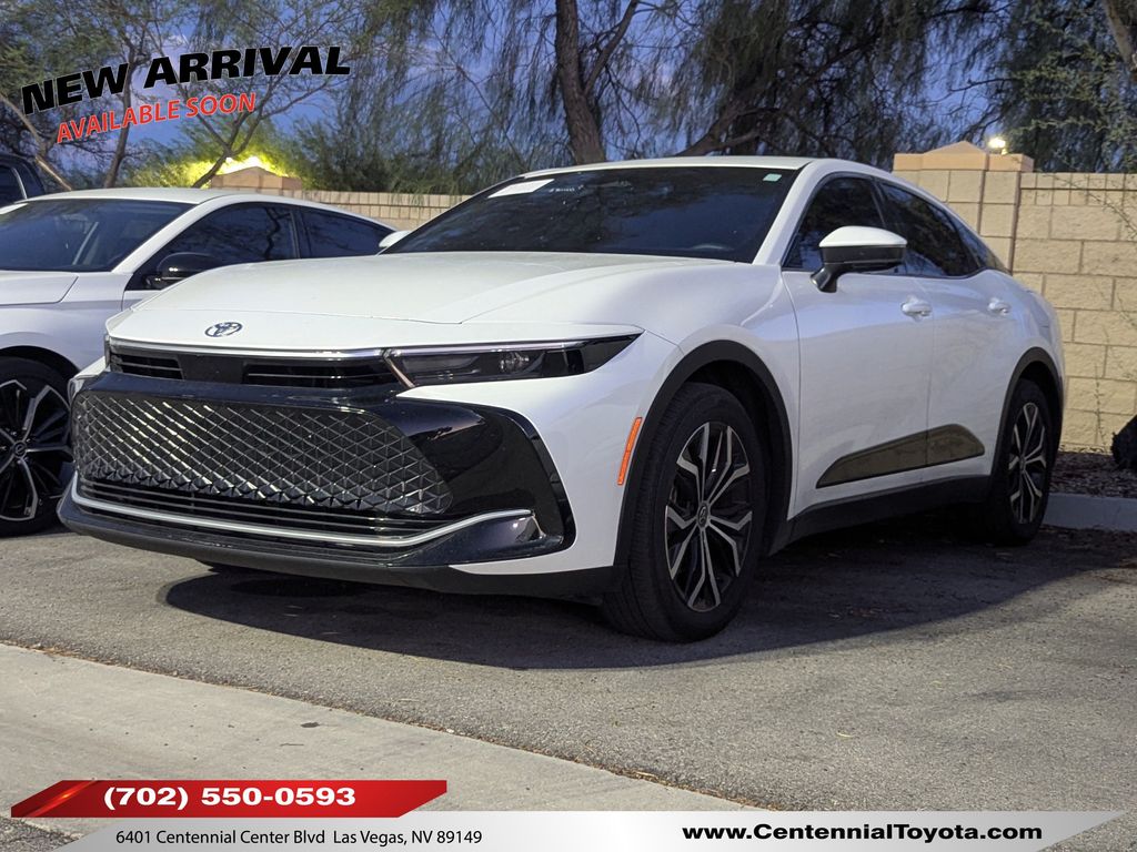 2023 Toyota Crown XLE AWD
