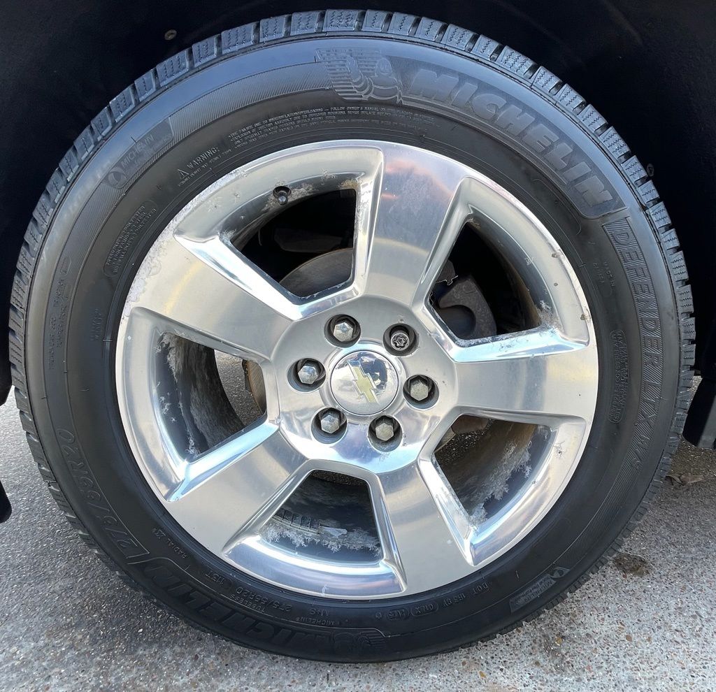 2016 Chevrolet Suburban LT Gold at Parkway Family Mazda