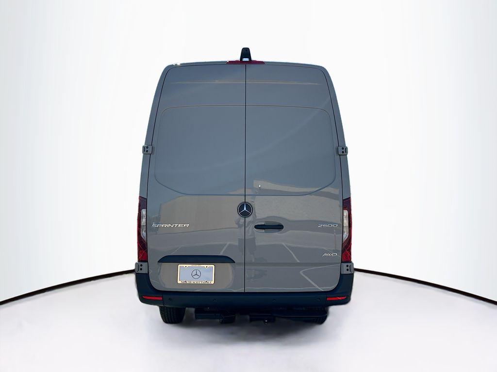 Thumbnail: 2026 Mercedes-Benz Sprinter - 6