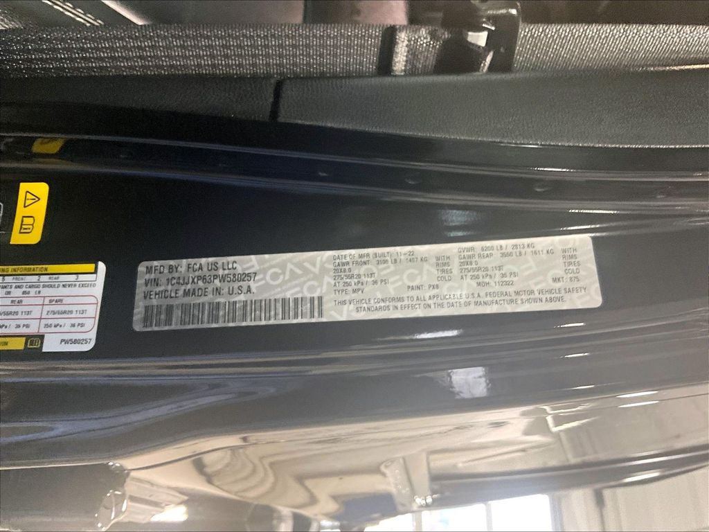 2023 Jeep Wrangler — photo 34