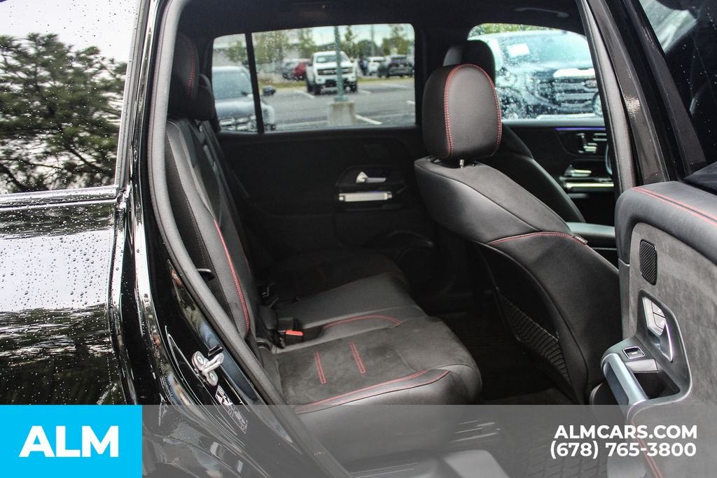 Used 2025 Black Mercedes-Benz GLB 250 image 18