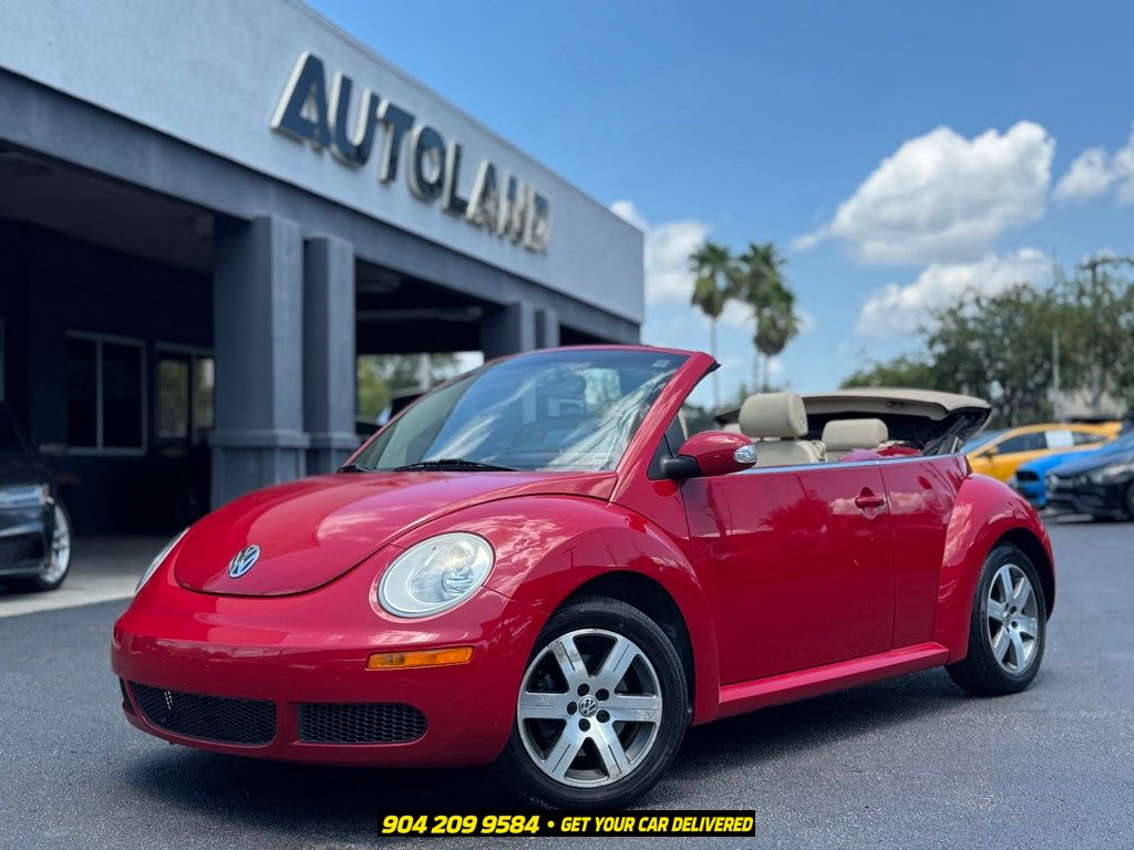 Salsa Red/Beige Cloth Roof 2006 Volkswagen Beetle Convertible Front-Wheel Drive