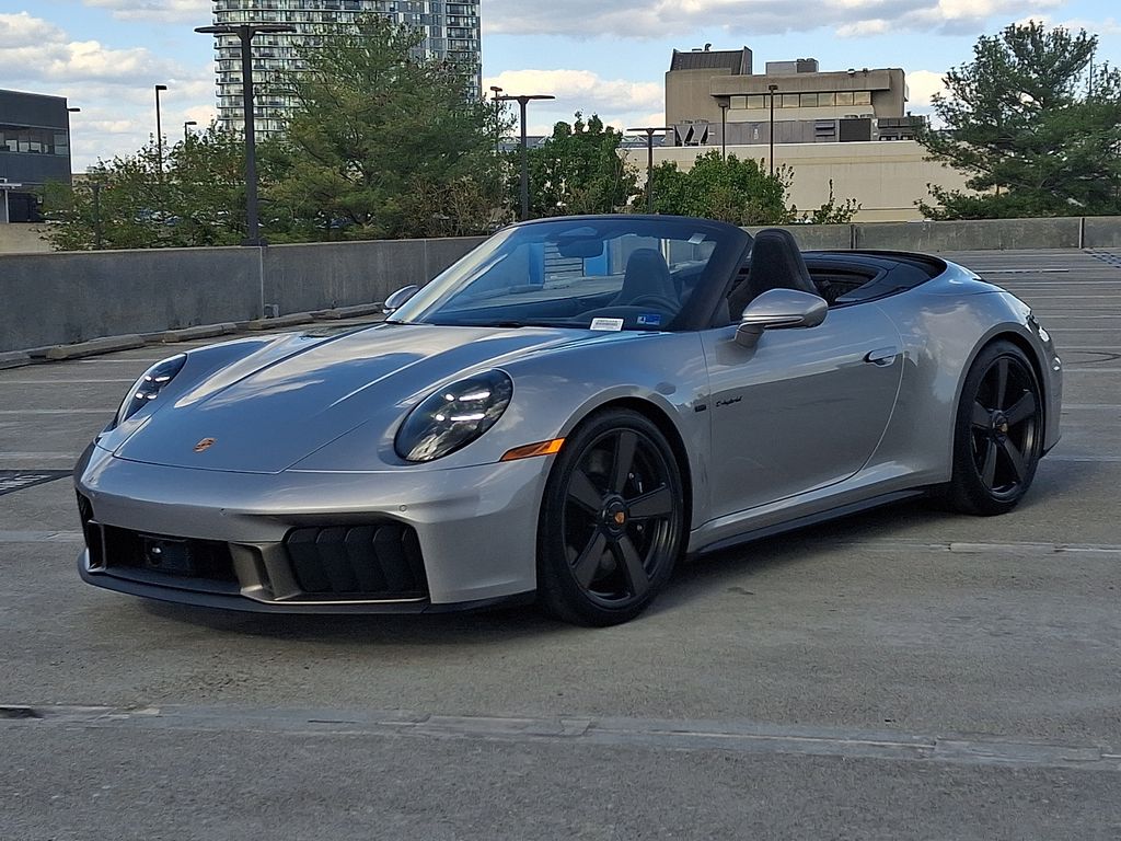 Thumbnail: 2026 Porsche 911 - 1