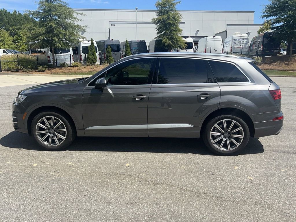 2019 Audi Q7  5