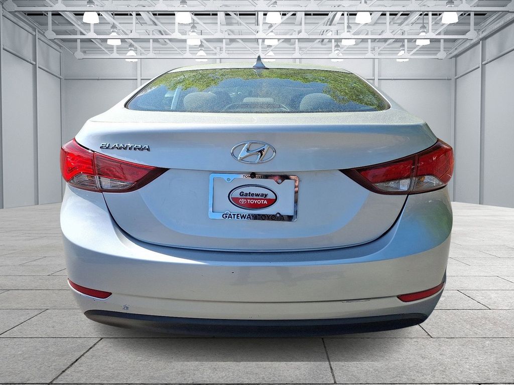 Thumbnail: 2015 Hyundai Elantra - 5
