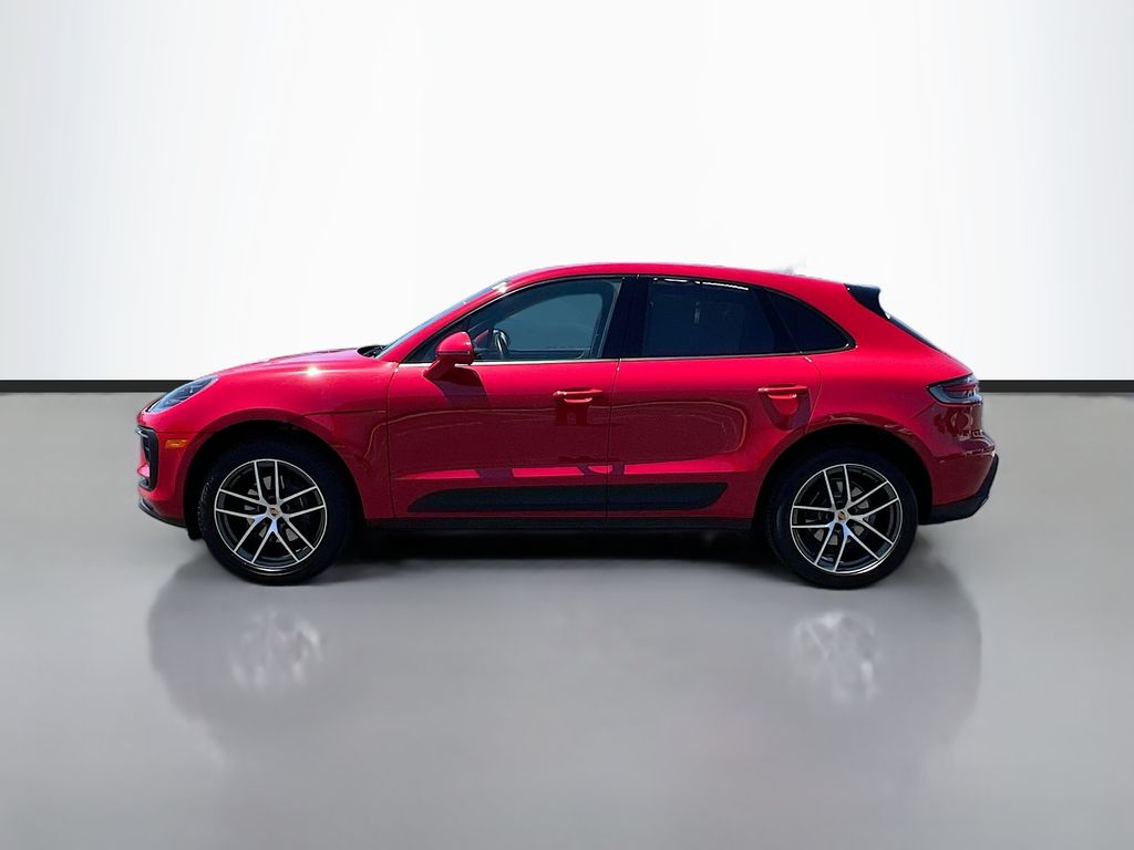 Thumbnail: 2023 Porsche Macan - 8