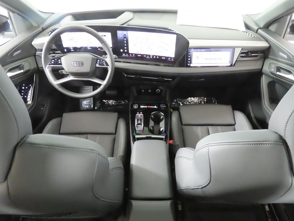 Thumbnail: 2027 Audi Q6 e-tron - 12
