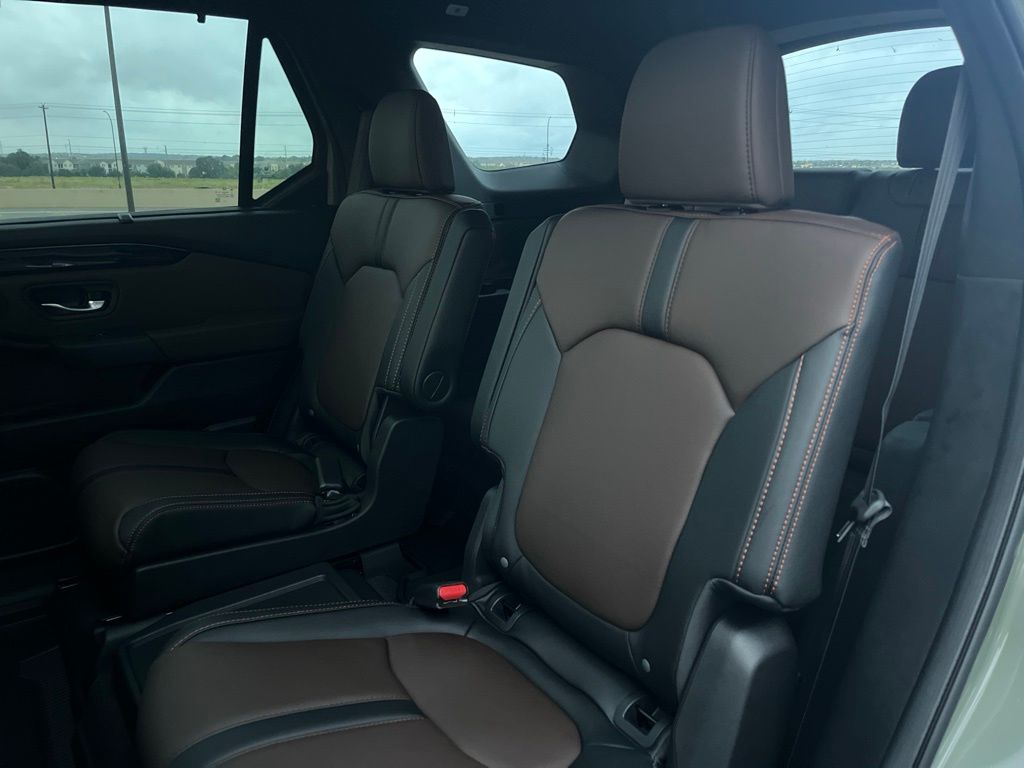 Thumbnail: 2026 Honda Pilot - 14