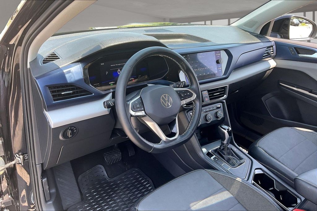 Used 2022 Volkswagen Taos SUV