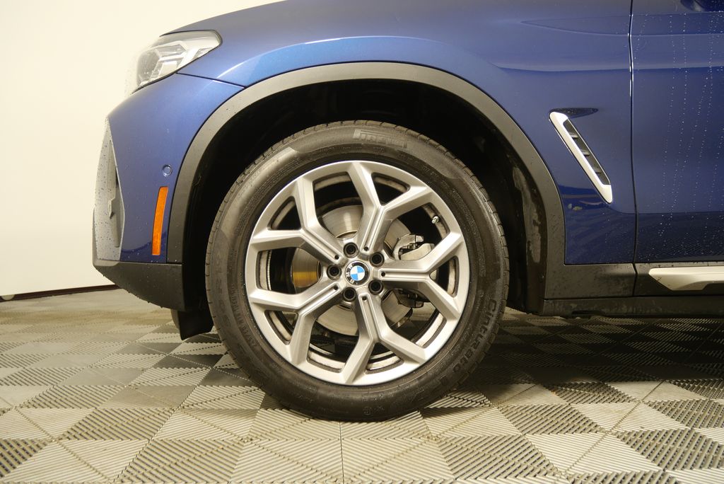 Thumbnail: 2024 BMW X4 - 7