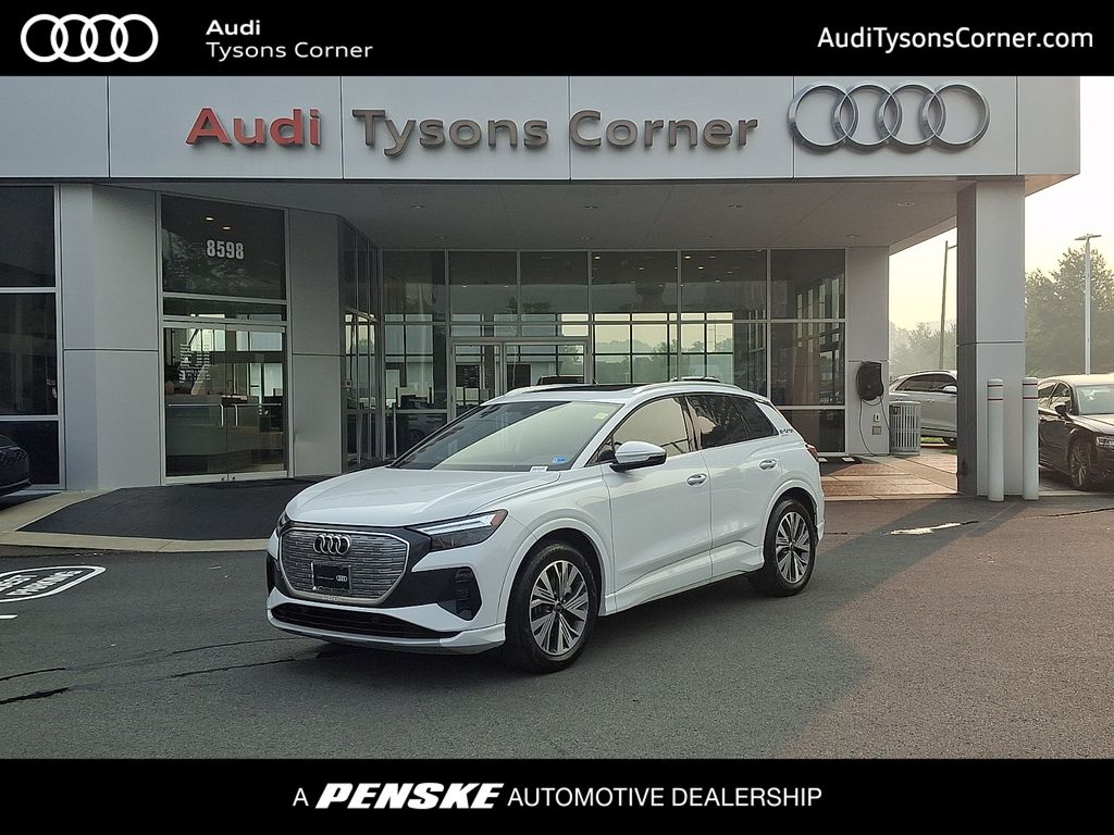 2024 Audi Q4 e-tron Blanco (Glacier White Metallic) SUV/Crossover Tracción trasera Automática