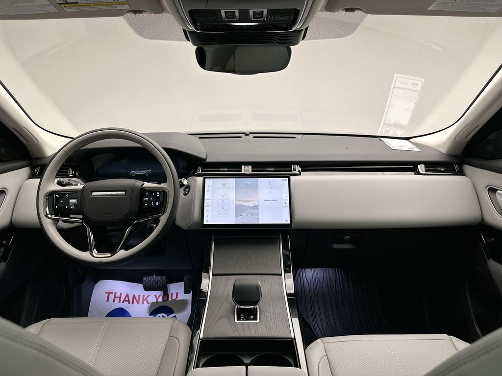 2025 Land Rover Range Rover Velar S 6