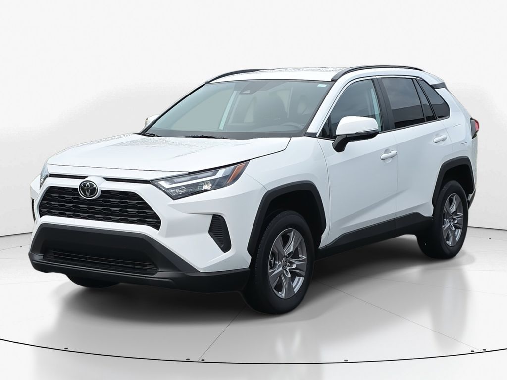 2024 Ice Cap Toyota RAV4 XLE FWD SUV