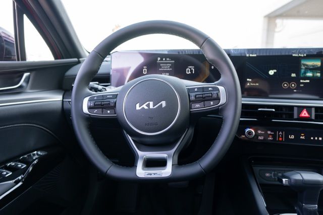 2026 Kia K5 GT-Line - Photo 17