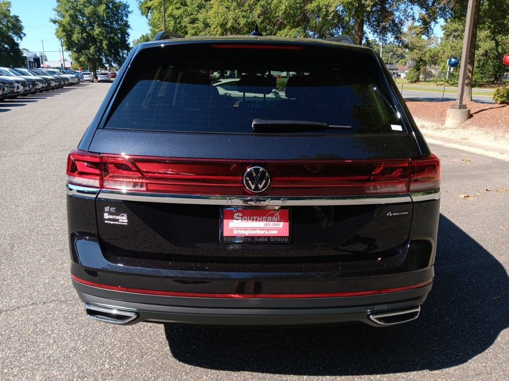 2024 Volkswagen Atlas 2.0T SE 4