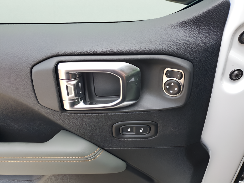 New Car 2025 Jeep Gladiator  Mojave For Sale Under $60,000 In Austin, Texas