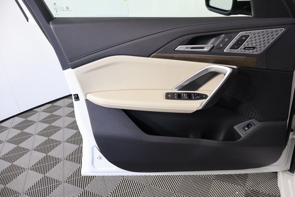 Thumbnail: 2025 BMW X1 - 7