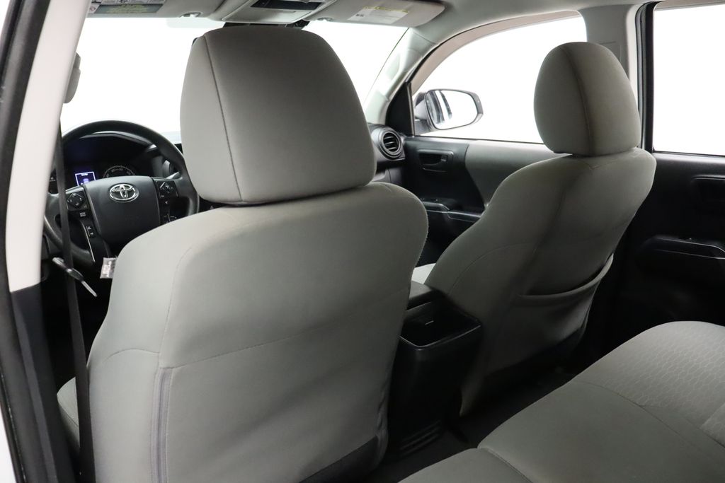 Thumbnail: 2018 Toyota Tacoma - 20